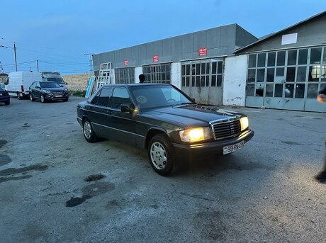 Mercedes 190 1993