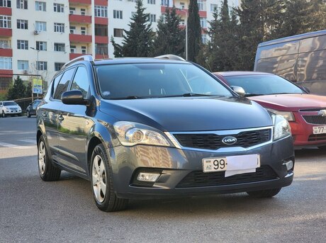 Kia Ceed 2011