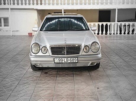 Mercedes E 240 1998