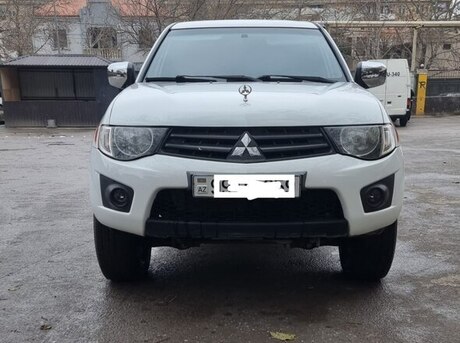 Mitsubishi L200