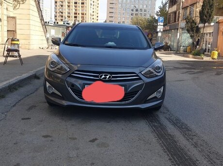Hyundai i40 2012