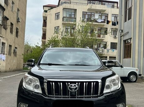Toyota Land Cruiser Prado 2012