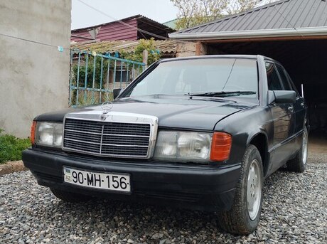 Mercedes 190 1989