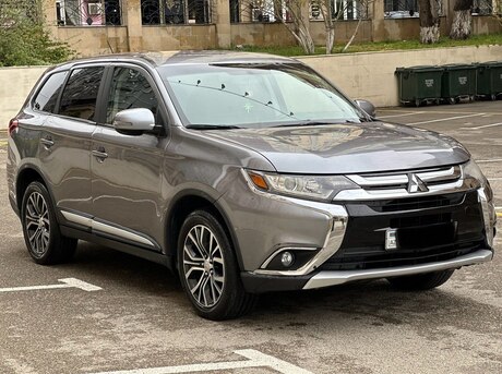 Mitsubishi Outlander 2015