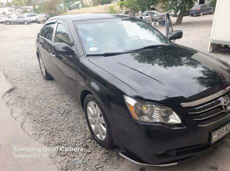 Toyota Avalon 2005
