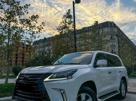 Lexus LX 570
