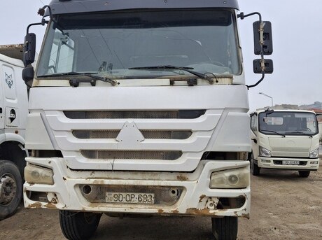 HOWO Sinotruk 2012