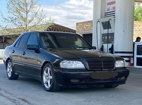 Mercedes C 220 d 2000
