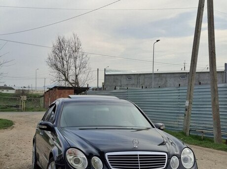 Mercedes E 240 2002