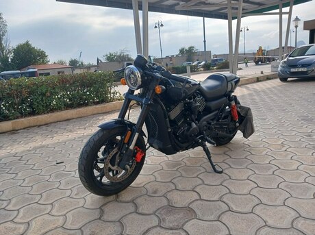 Harley-Davidson Street Rod
