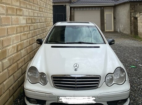 Mercedes C 240 2003