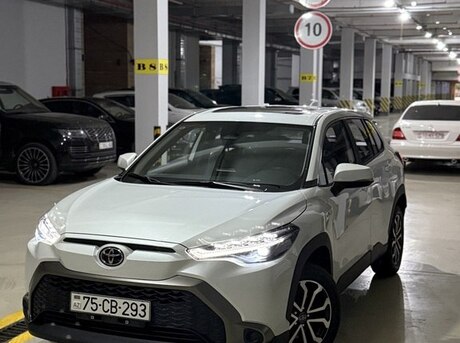 Toyota  2025