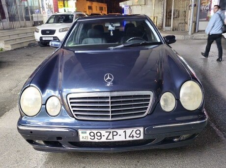 Mercedes E 240 2000