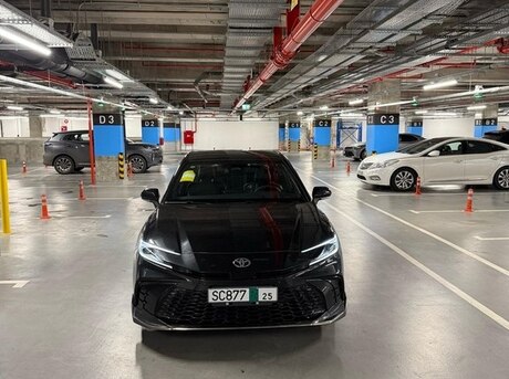 Toyota Camry 2024