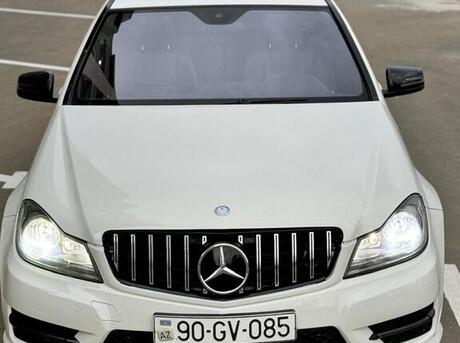 Mercedes C 250 2012