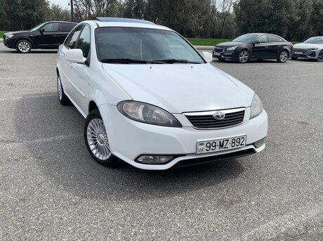 Daewoo Gentra 2014