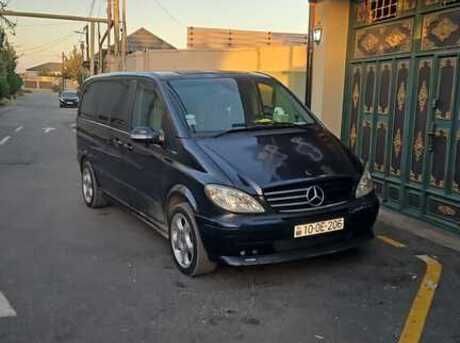 Mercedes Viano 2006