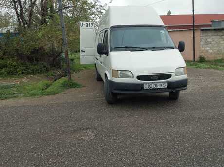 Ford Transit 2000