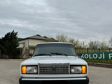 LADA (VAZ) 2107 2005