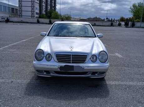 Mercedes E 220 d 2001