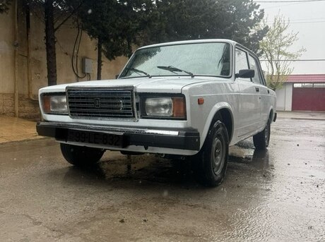 LADA (VAZ) 2107 2010
