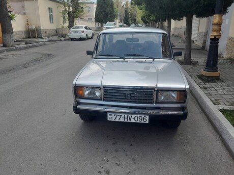 LADA (VAZ) 2107 2011
