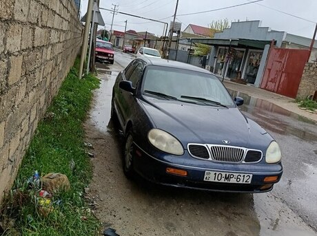 Daewoo Leganza 2001