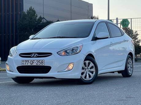 Hyundai Accent 2015