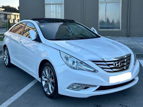 Hyundai Sonata 2012