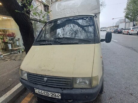 GAZ 330202-740 1995