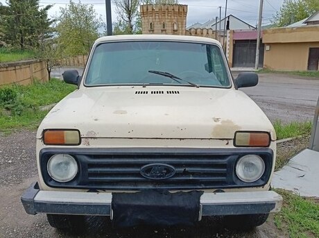 LADA (VAZ) Niva 1993