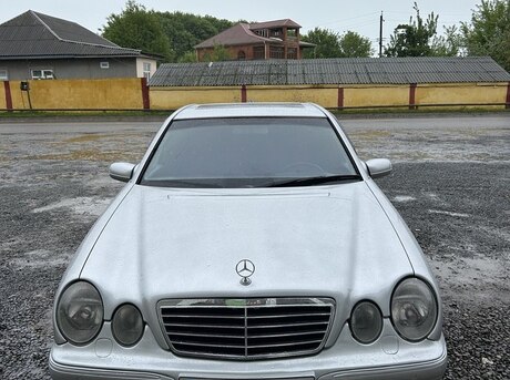 Mercedes E 320 2000