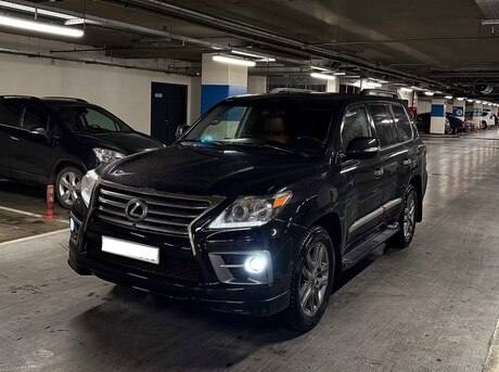 Lexus LX 570 2013