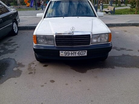 Mercedes 190 1990