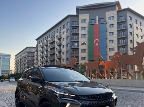 Geely Coolray 2023