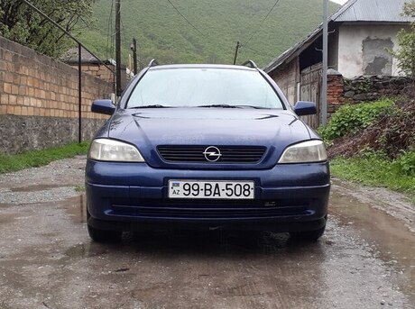 Opel Astra 2000