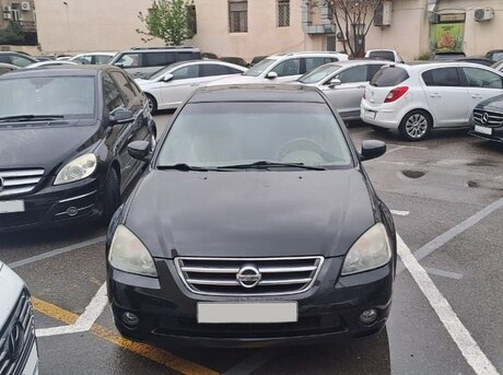 Nissan Altima 2005