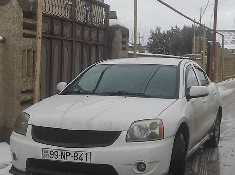 Mitsubishi Galant 2008