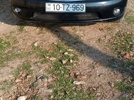 Mitsubishi Galant 2006