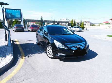 Hyundai Sonata 2012