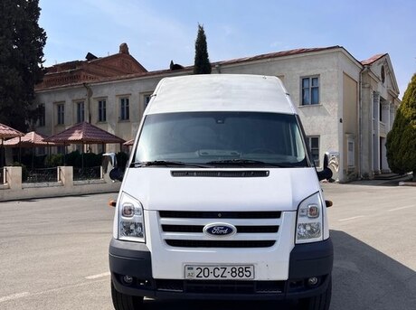 Ford Transit 2010