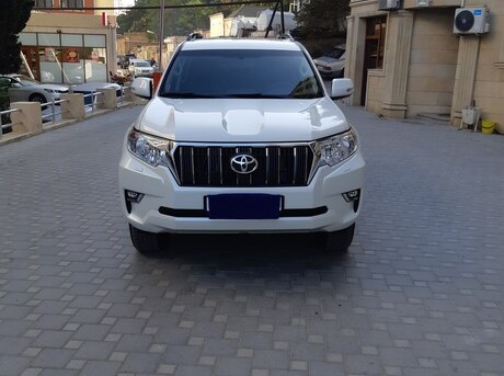 Toyota Land Cruiser Prado 2019