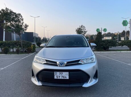 Toyota Corolla Fielder 2019