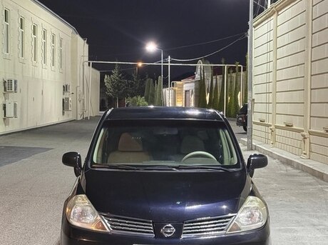 Nissan Tiida 2007