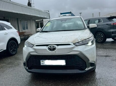 Toyota  2025