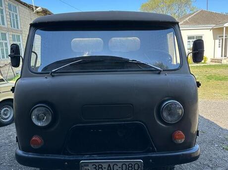 UAZ 3303