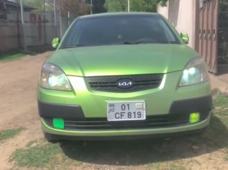 Kia Rio 2005