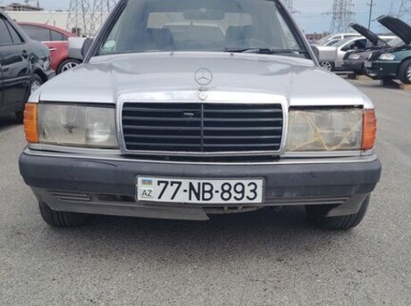Mercedes 190 1989