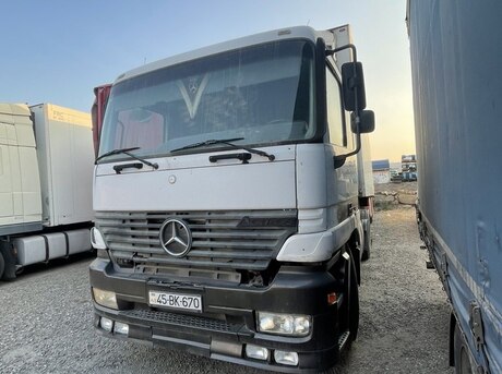 Mercedes Actros 1835 2000
