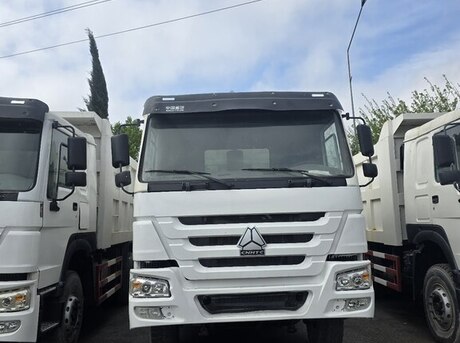 HOWO Sinotruk 2013